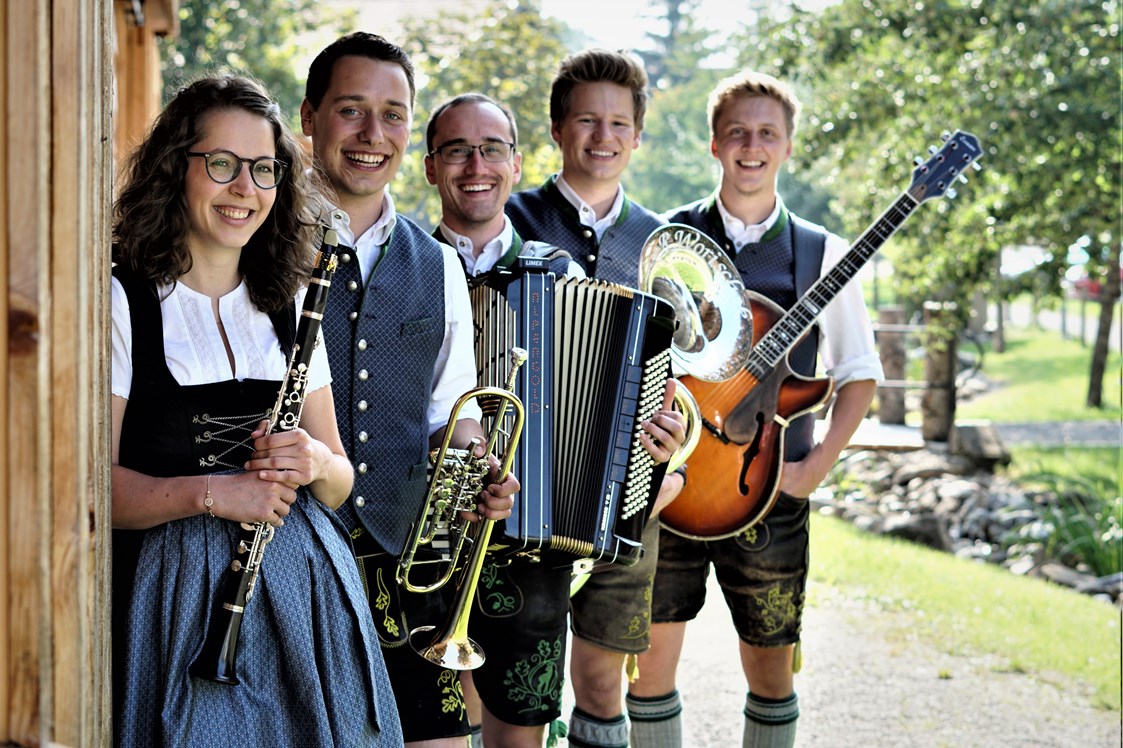 Veranstaltungen im Oberallgäu: Musikantentreffen in Weitnau - Wengen  - Hauchenbergringtreffen in Buchenberg 2024