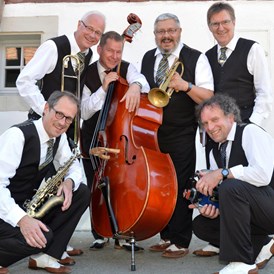 Veranstaltungen im Oberallgäu: Dixie's Treibhaus Ventil - Kemptener Jazzfrühling auf dem Nebelhorn - Dixie's Treibhaus Ventil - Jazzfrühling auf dem Nebelhorn