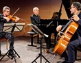 Veranstaltungen im Oberallgäu: Konzert zum neuen Jahr mit dem Trio Opus 8 - Konzert zum neuen Jahr 2024 mit dem Trio Opus 8