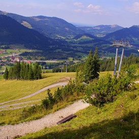 Veranstaltungen im Oberallgäu: Sonnenuntergangsfahrt mit der Wiedhagbahn - Sonnenuntergangsfahrt mit der Wiedhagbahn