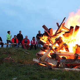 Veranstaltungen im Oberallgäu: Sonnwendfeuer bei der Pfarralpe