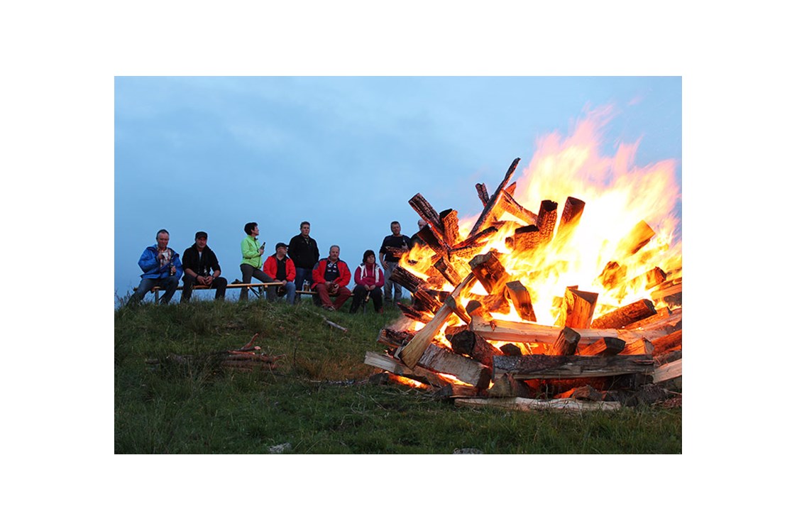 Veranstaltungen im Oberallgäu: Sonnwendfeuer bei der Pfarralpe