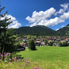 Veranstaltungen im Oberallgäu: Trachtenverein Obermaiselstein lädt ein zum 2. Waldfest - Trachtenverein Obermaiselstein lädt ein zum 2. Waldfest 2024