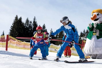 Erlebnisse im Oberallgäu: MiKas Skischule am Ofterschwanger Horn - MiKas Skischule am Ofterschwanger Horn