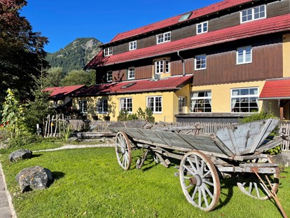Hotels und Ferienwohnungen im Oberallgäu - Hotel Wiesengrund - Herzlichkeit in Bad Hindelang im Allgäu - Hotel Wiesengrund - Herzlichkeit in Bad Hindelang im Allgäu