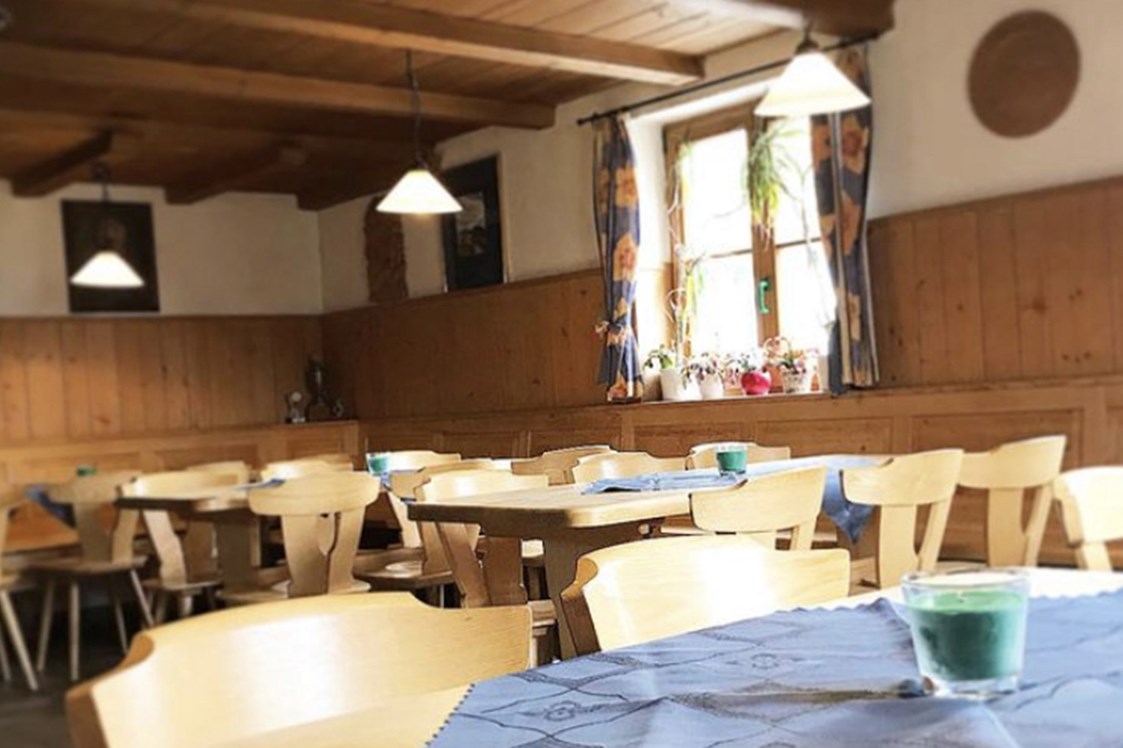 Erlebnisse im Oberallgäu: Schwarzenberghütte in Bad Hindelang im Hintersteinertal im Allgäu - Schwarzenberghütte - Touren- & Einkehrziel im Hintersteinertal