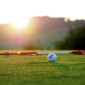 Erlebnisse im Oberallgäu: Golfurlaub Allgäu im Golfclub Hellengerst - Golfclub Hellengerst