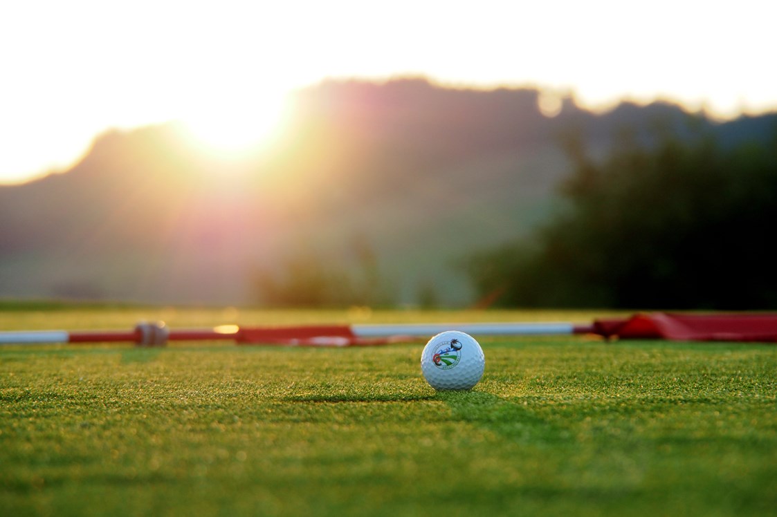 Erlebnisse im Oberallgäu: Golfurlaub Allgäu im Golfclub Hellengerst - Golfclub Hellengerst