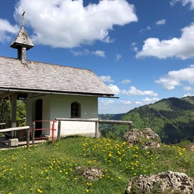 Unterkunft im Allgäu: kleine Kapelle bei der Alpe Schilpre - Berghaus Christiane - Steibis im Allgäu