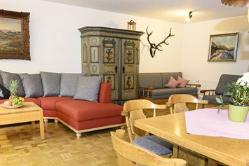 Unterkunft im Allgäu: Landhaus Schmid - Ferienwohnungen in Obermaiselstein im Allgäu - Ferienwohnungen Landhaus Schmid