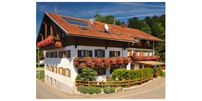 Hotels und Ferienwohnungen im Oberallgäu - Unterkunftsart: Allgäuferien auf dem Bauernhof - Fischen im Allgäu Ober- Unterthalhofen - Übelhör