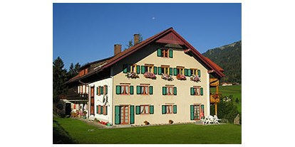 Hotels und Ferienwohnungen im Oberallgäu - Parken & Anreise: Anreise mit ÖPNV möglich - Blaichach - Schlegel