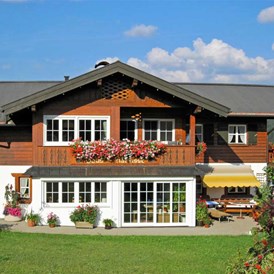 Unterkunft im Allgäu: Haus Narzisse im Sommer - Ferienwohnungen Haus Narzisse