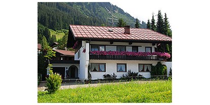 Hotels und Ferienwohnungen im Oberallgäu - Unterkunftsart: Ferienwohnung / Appartement - Riezlern - Maria Steixner